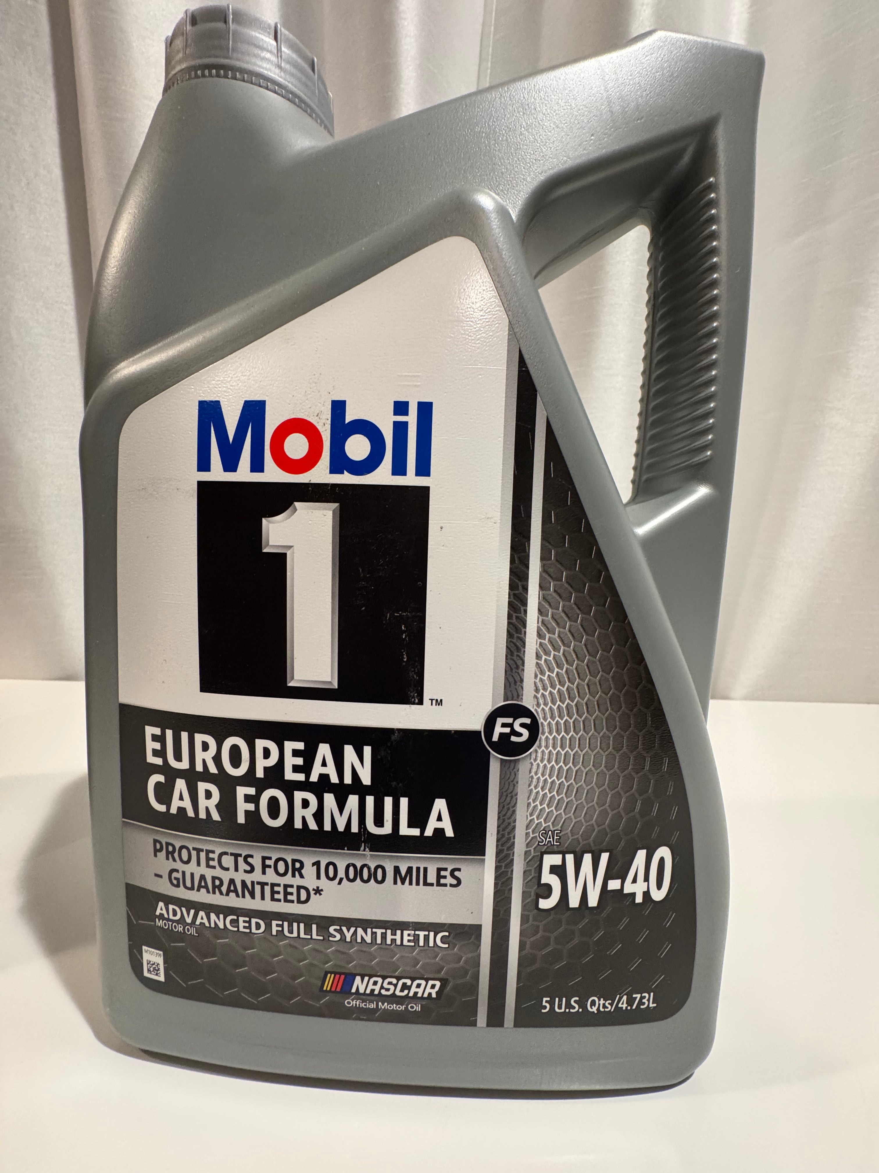 MOBIL 1 EUROPEAN FULL SYNTHETIC 5W-40 MOTOR OIL 5L