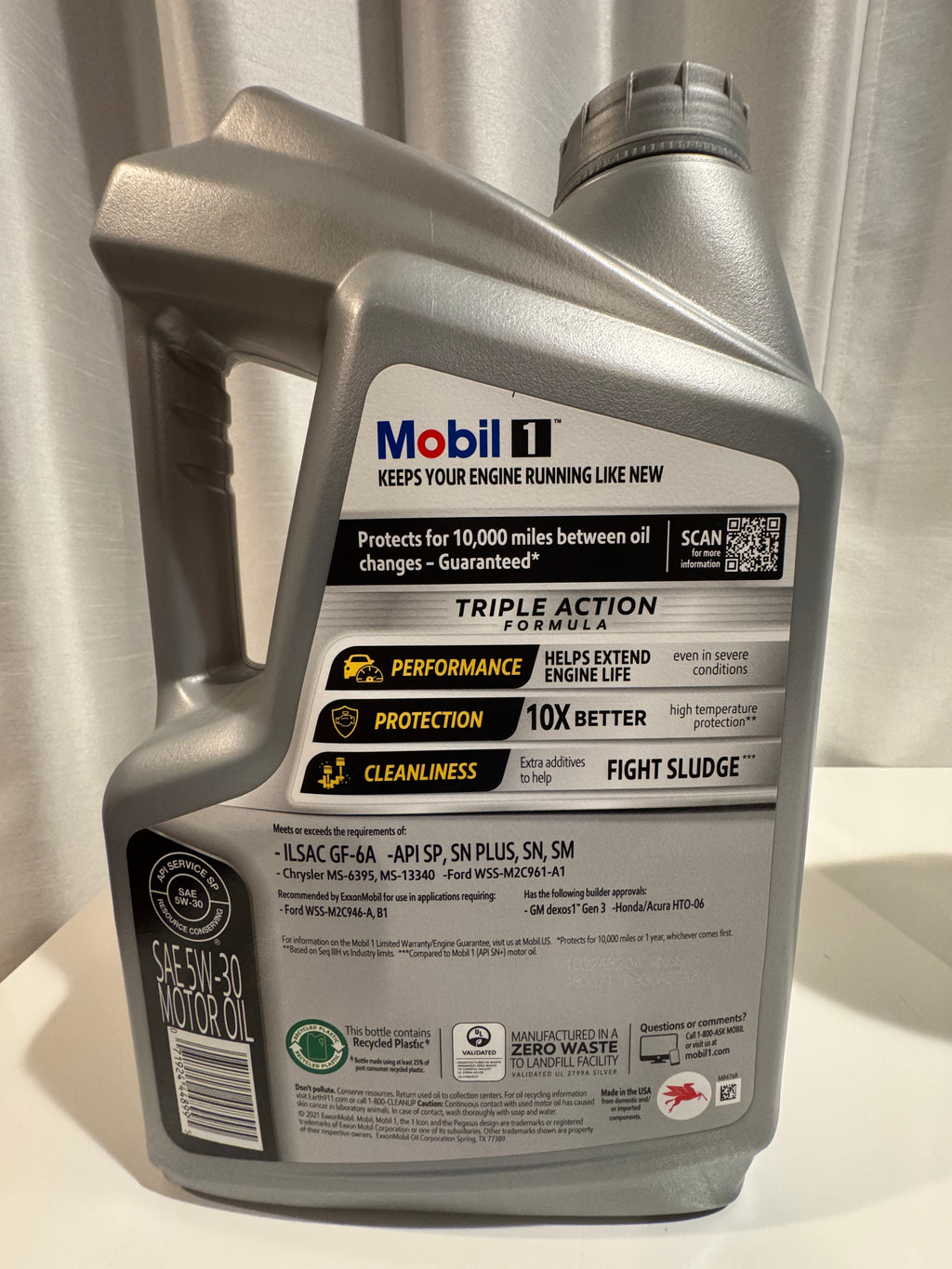 MOBIL 1 FULL SYNTHETIC 5W-30 DEXOS MOTOR OIL