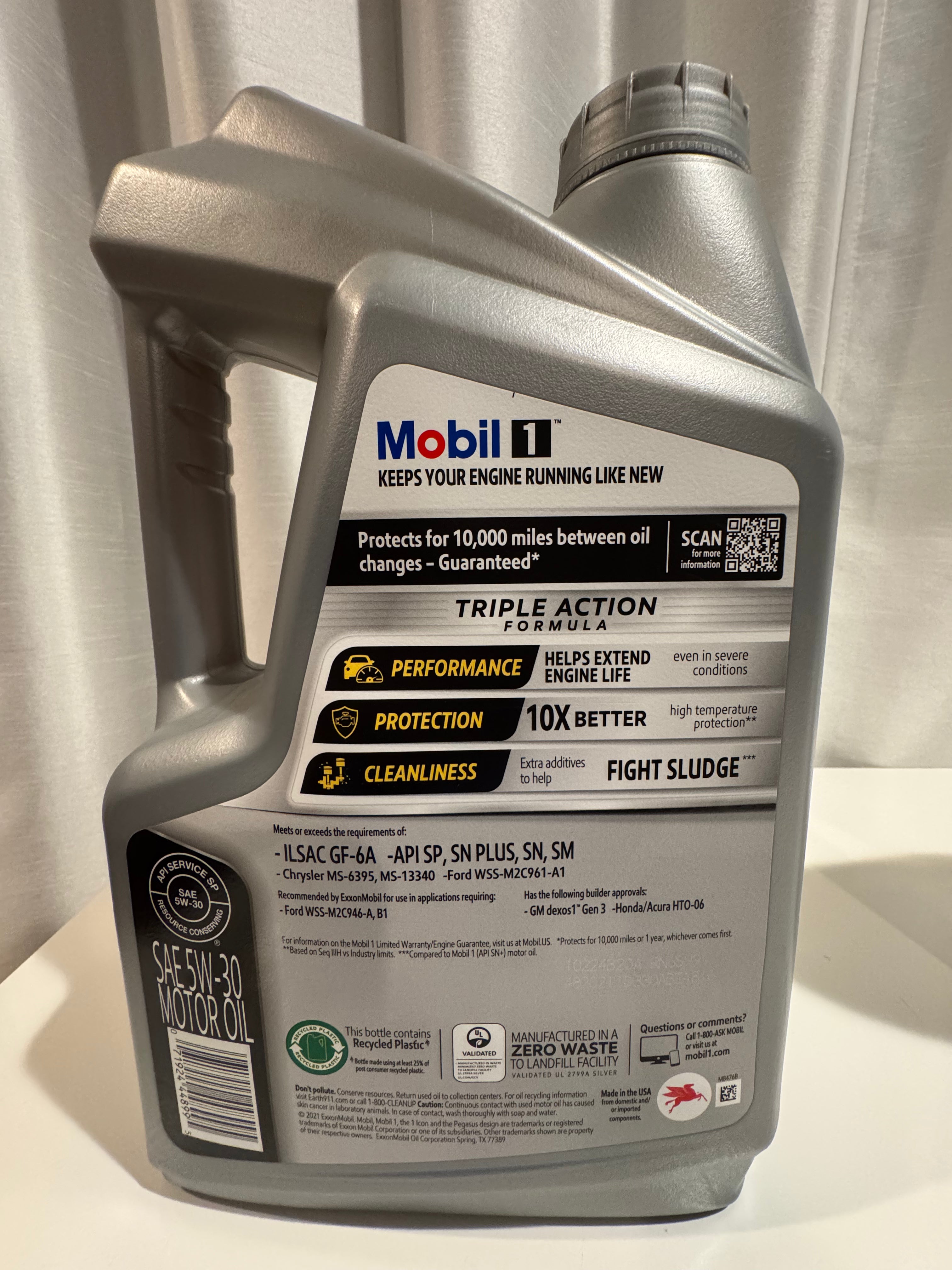 MOBIL 1 FULL SYNTHETIC 5W-30 DEXOS MOTOR OIL